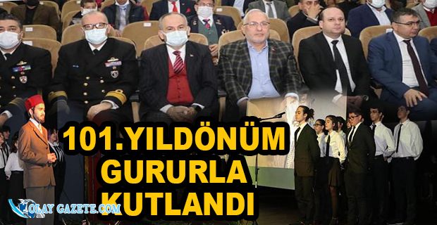“AKİF’ÇE YAŞAMAK” ADLI ORATORYO İZLEYENLER DUYGU DOLU ANLAR YAŞADI 