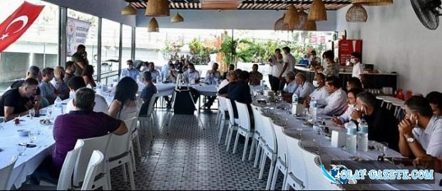 ARSUZ ESNAFLARI BİRARAYA GELDİ