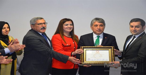 Ayhan Yavuz Mazbatasını Aldı