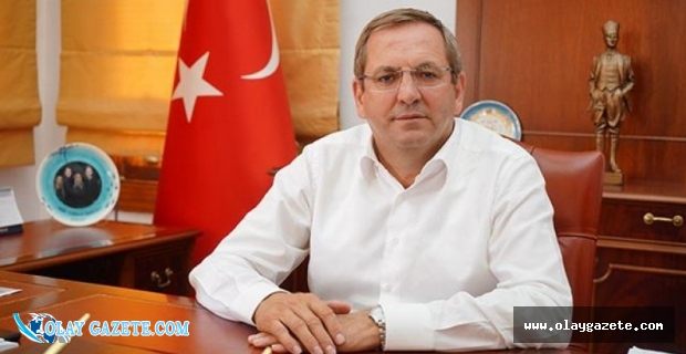 AYVALIK BELEDİYE BAŞKANI VE 7 MECLİS ÜYESİ CHP