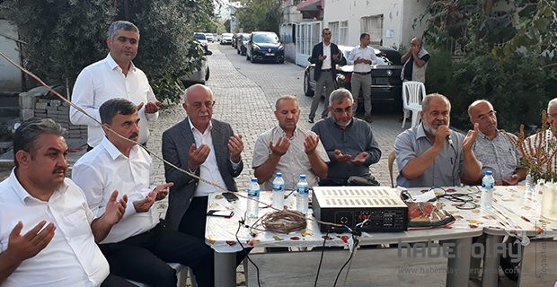 ÇELİK-İŞ ŞUBE BAŞKANI GÜNGÖR KAZASIZ GÜNLER İÇİN MEVLİD OKUTTU