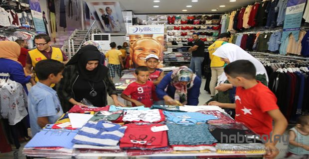 ÇOCUKLAR BAYRAMLIK SEVİNCİNDE…