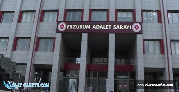 ERZURUM ADLİYESİ ÖNÜNDE BİR YURTTAŞ KENDİNİ YAKMAYA KALKIŞTI