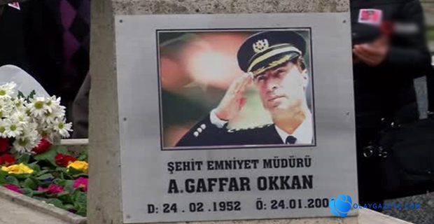 GAFFAR OKKAN MEZARI BAŞINDA ANILDI