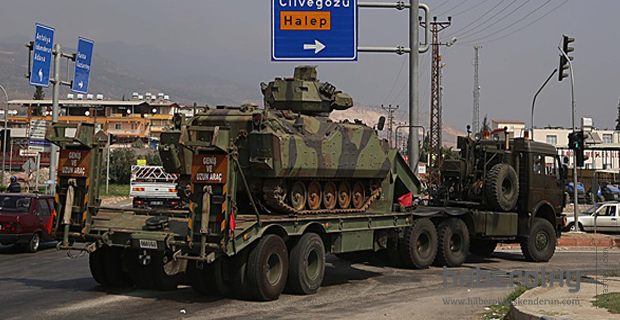 HATAY SINIRINA ASKERİ SEVKİYAT SÜRÜYOR