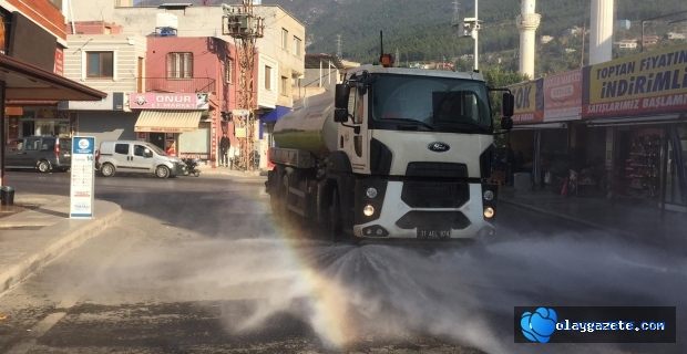 İSKENDERUN BELEDİYESİ  DEZENFEKSİYON ÇALIŞMALARINA DEVAM EDİYOR