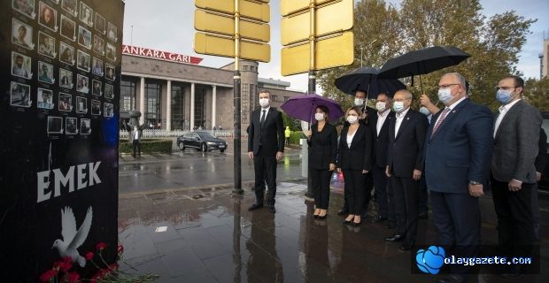 KILIÇDAROĞLU, ANKARA KATLİAMINDA HAYATINI KAYBEDENLERİ ANDI