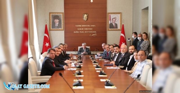 MİNİK DOSTLAR İÇİN İŞ BİRLİĞİ TOPLANTISI