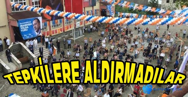 OKUL BAHÇESİNDE AKP KONGRESİ