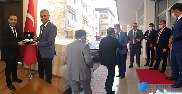 ÖZÇELİK-İŞ SENDİKASINA ZİYARET