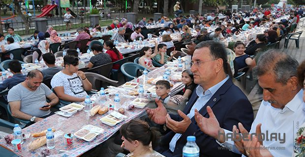 PAYAS’DA KARDEŞLİK SOFRASI