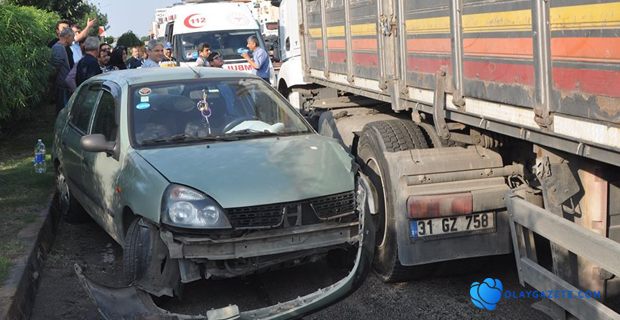 PAYAS’TA TRAFİK KAZASI: 2 YARALI