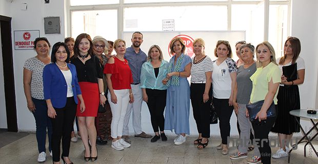SEÇİMLER İÇİN EL ELE VERDİLER