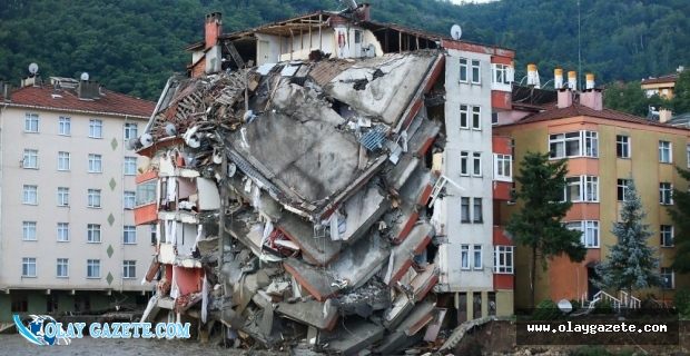 SEL FELAKETİNDE HAYATINI KAYBEDENLERİN SAYISI 17 OLDU