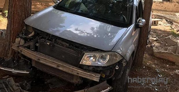 Servisten Kaçan Otomobil Bahçeye Girdi 