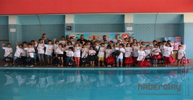SEVGİ EVLERİNDEKİ ÇOCUKLARA YÜZME KURSU