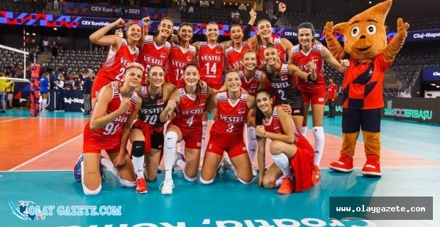 TÜRKİYE A MİLLİ KADIN VOLEYBOL TAKIMI AVRUPA ÜÇÜNCÜSÜ OLDU