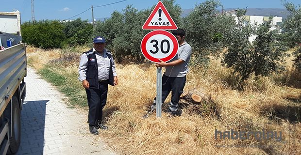 YOL ÇALIŞMALARI DEVAM EDİYOR